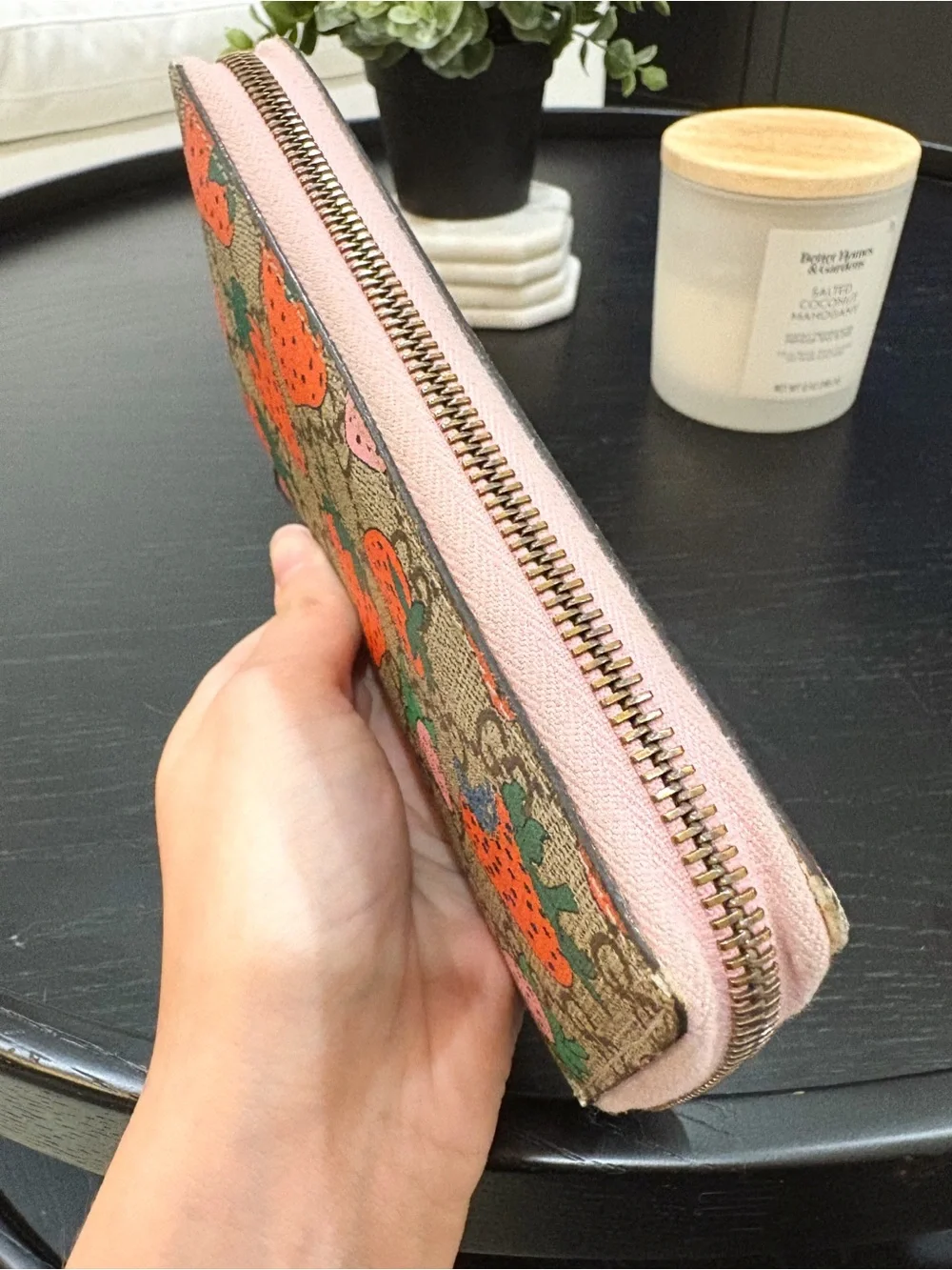 Gucci GG Supreme Monogram Strawberry Zip Around Wallet Light Pink
